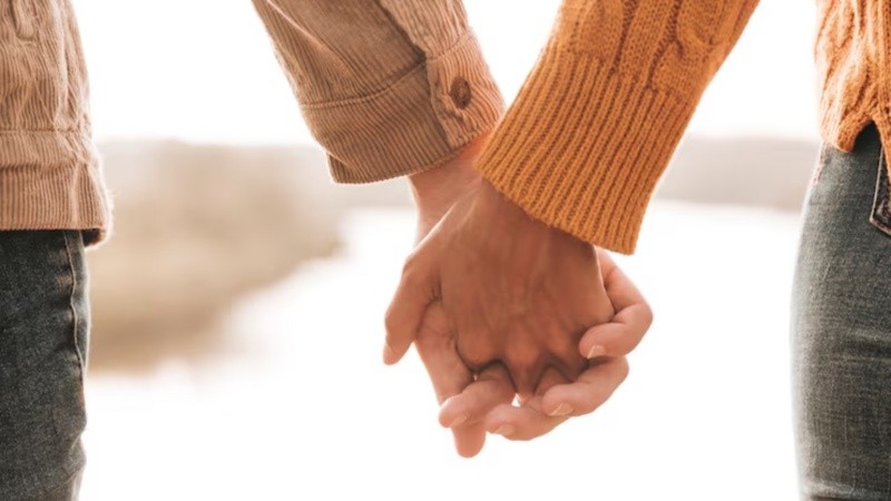 Una costumbre que puede convertir una pareja en una convivencia frágil más que en una relación fuerte y feliz.