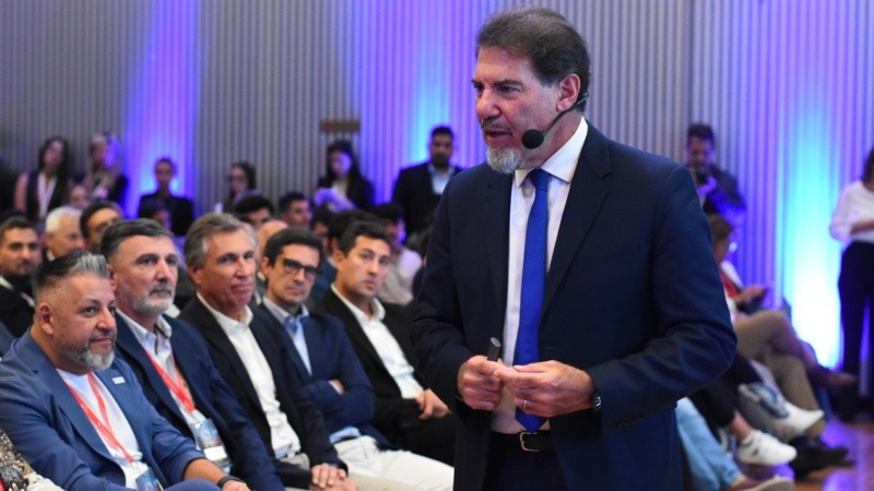 &nbsp;Organizado por Lucas Bavestrello y Juan Fortuna, el Foro busca generar un ámbito de networking calificado donde confluyen quienes toman decisiones y definen inversiones en el sector.