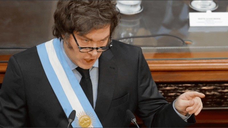 El presidente adelantó que no descarta ir por una reelección.