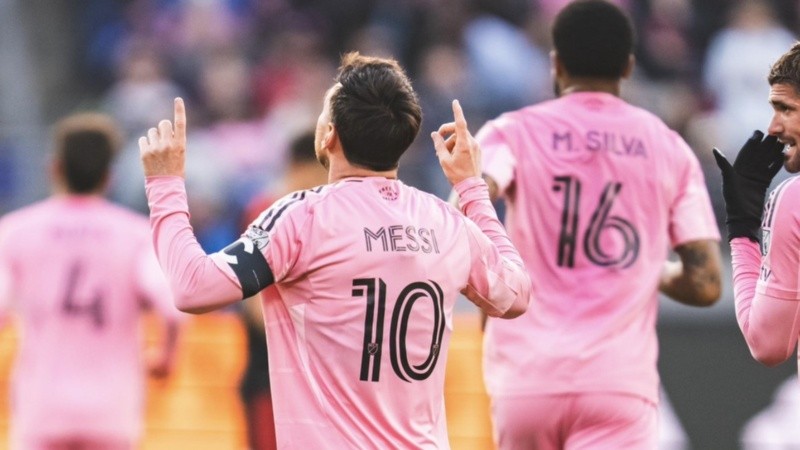 La Pulga anotó su gol 899 y quiere más.