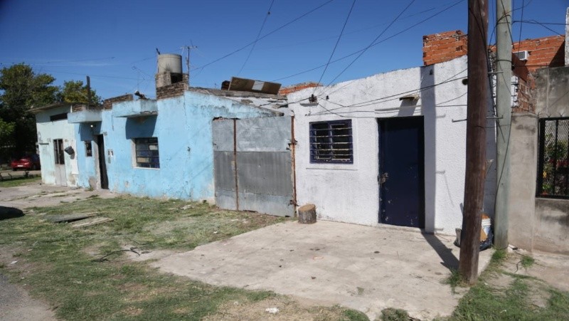 &nbsp;Una casa ubicada en Bacle al 6500, en la zona sur de Rosario, fue atacada a tiros (Alan Monzón)