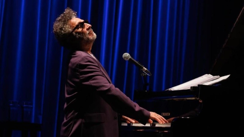 Fito Páez en el Teatro Astengo (Guido Adler).