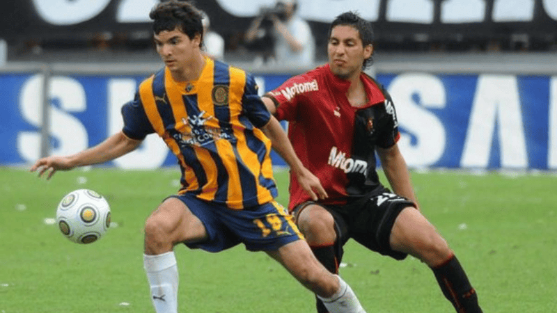 Aquel 2-2 fue la última vez que la voz de Araujo se fundió con el ambiente de un clásico rosarino.