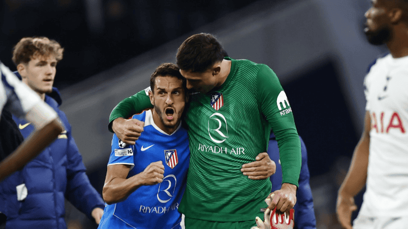 Musso fue clave a pesar de la derrota en Inglaterra. (EFE)