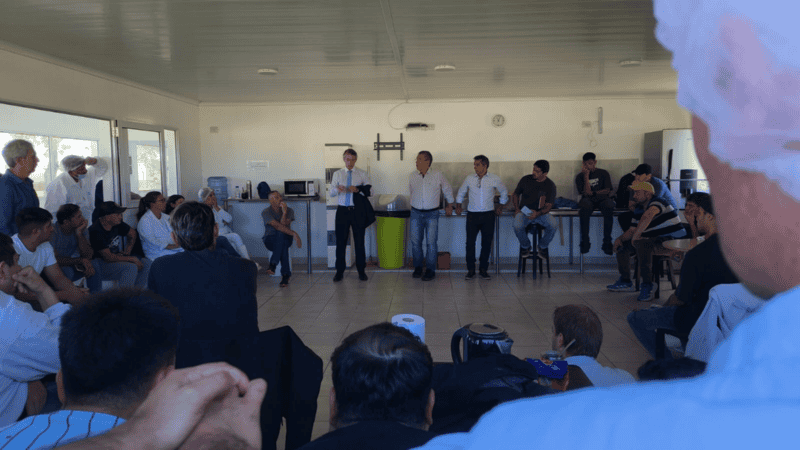 Los empleados hoy recibieron asesoramiento legal para saber cómo encarar el conflicto.