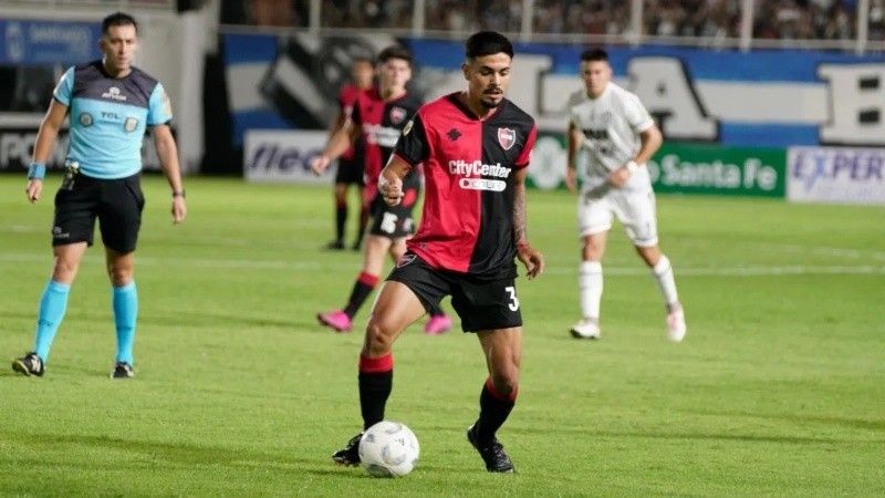 David Sotelo ya superó la lesión y seguiría de titular en el equipo de Kudelka