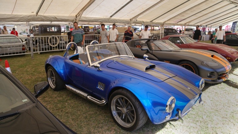 Automóviles fantásticos se pueden encontrar en la muestra de Funes (Alan Monzón/Rosario3)