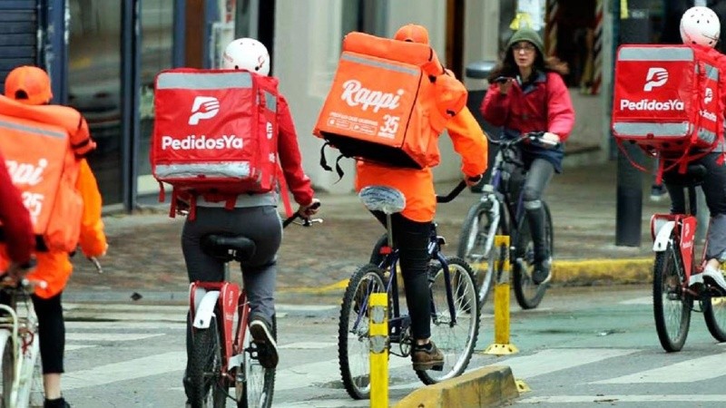 La informalidad laboral afecta a cuatro de cada 10 trabajadores argentinos y se expande entre los más jóvenes.