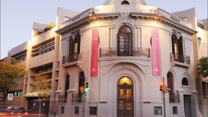 Asociación Médica de Rosario (AMR).