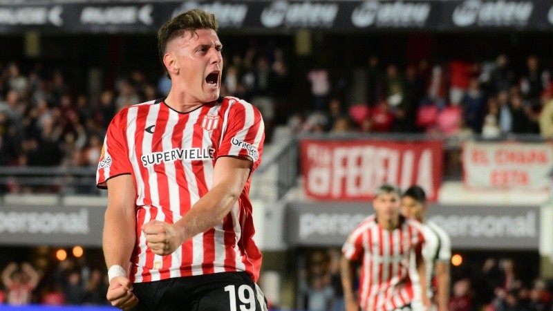 Estudiantes vs Central Córdoba
Foto: FOTOBAIRES
Fecha 12 Torneo Apertura Liga Profesional.