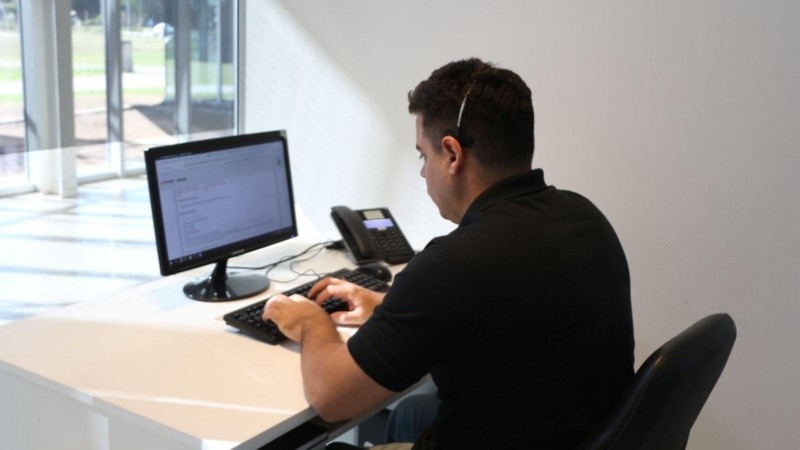 &nbsp;Las denuncias se toman por teléfono y se cargan en el sistema.