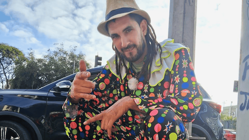 Jairo tenía 34 años y era conocido por su arte en esquinas de la ciudad.