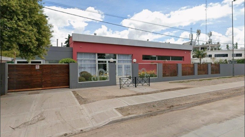 La fachada del salón de eventos en el que produjo el incidente.