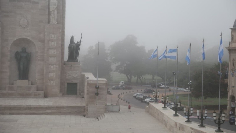 &nbsp;&nbsp;(Rosario3)