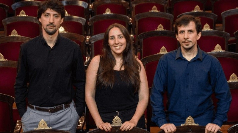 Hernán Rodríguez, Claudia Di Giannantonio y Javier Mas presentan un programa especial.