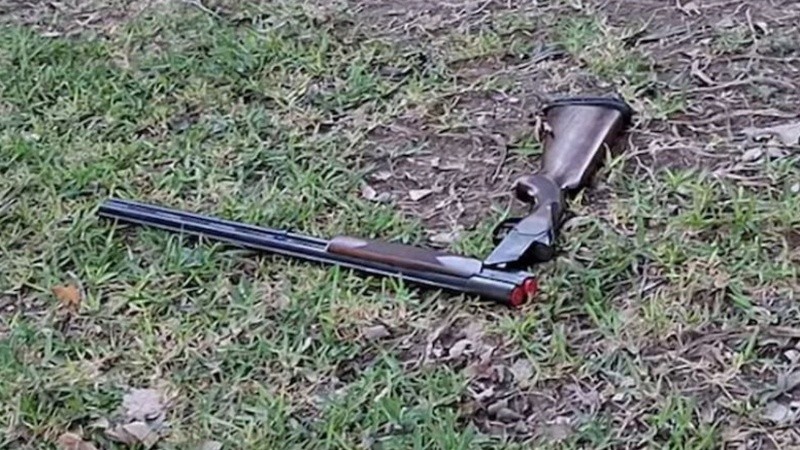 La escopeta utilizada en el ataque en la escuela de San Cristóbal.