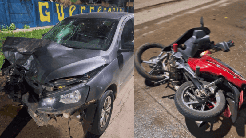 Un auto y una moto chocaron por motivos que se investigaban.