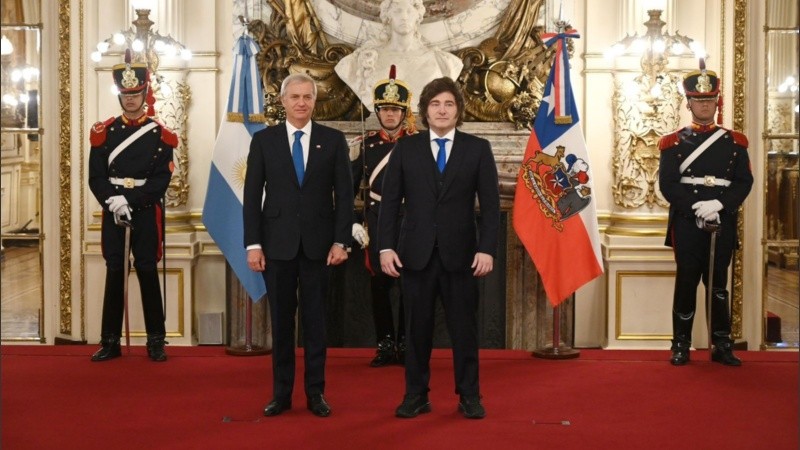 La reunión, más allá de lo protocolar, estuvo marcada también por la frustrada detención en Buenos Aires, el pasado jueves, del exguerrillero Galvarino Apablaza.