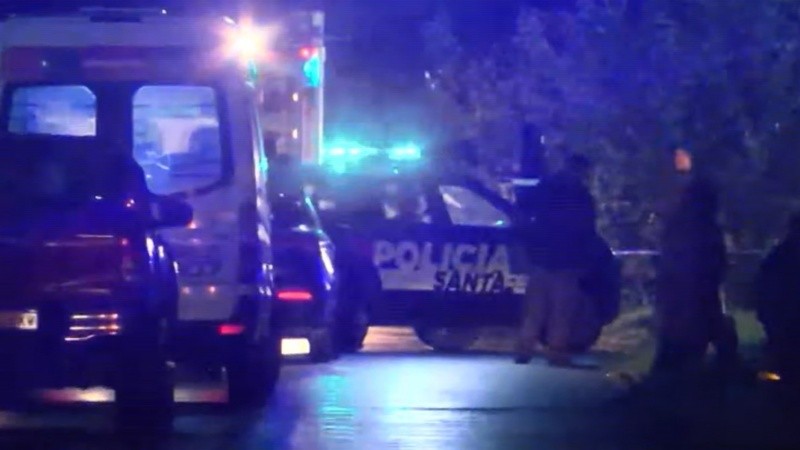 El operativo en el lugar del hallazgo. (imagen El Tres)