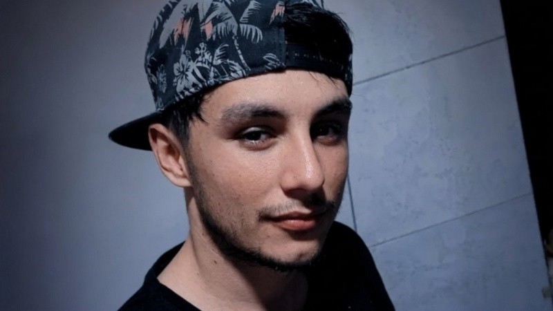 Ramiro fue a una fiesta el viernes por la noche y lo mataron en la mañana del sábado.