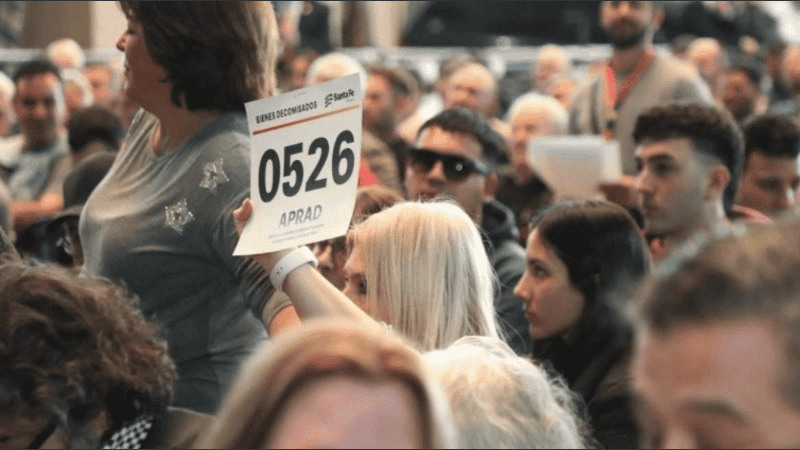 Más de 5.400 personas de todo el país pujarán por 150 lotes decomisados.