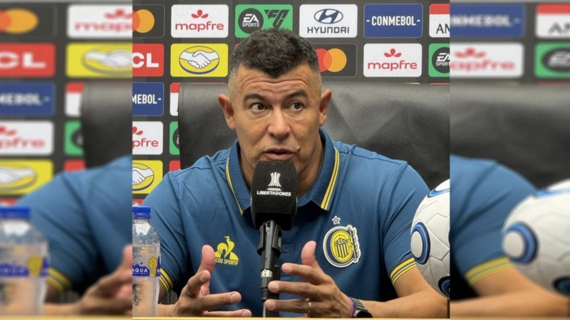 El DT canalla se fue satisfecho con el redimiento del equipo (Fotobaires).