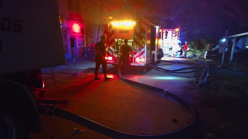 Dos viviendas de la zona oeste sufrieron importantes daños por incendios.