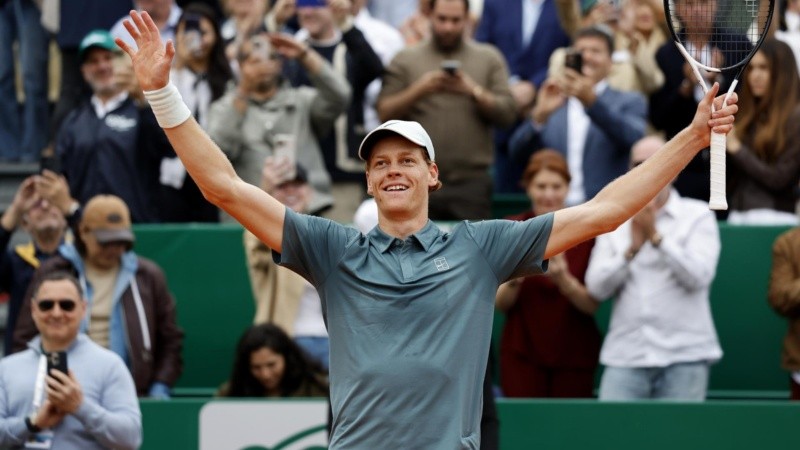 Sinner venció a Alcaraz en la final del Masters 1000 de Montecarlo.
