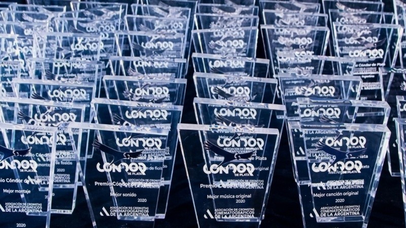 Los Premios Cóndor de Plata.