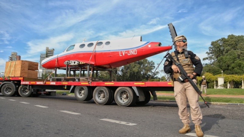 El fuselaje de la avioneta que será subastada este jueves en Rosario.