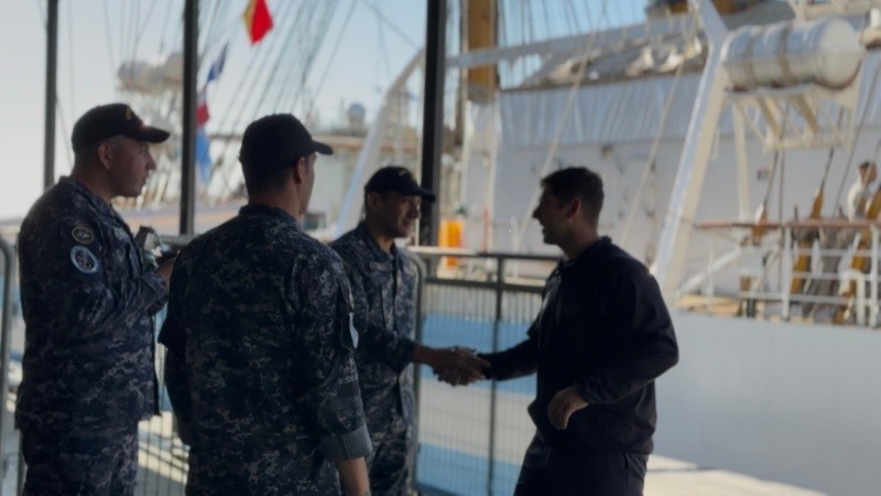 Todos los años se renuevan las historias en torneo a la Fragata Libertad&nbsp;