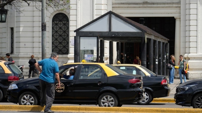 Los taxistas podrán capacitarse en inglés y portugués.