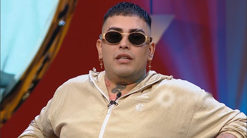 El cantante Callejero Fino en 