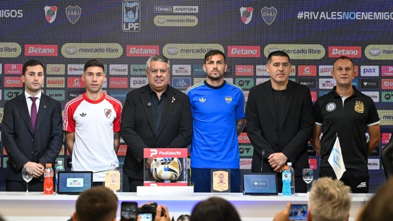 Todos los participantes de la conferencia previa al River-Boca de este domingo