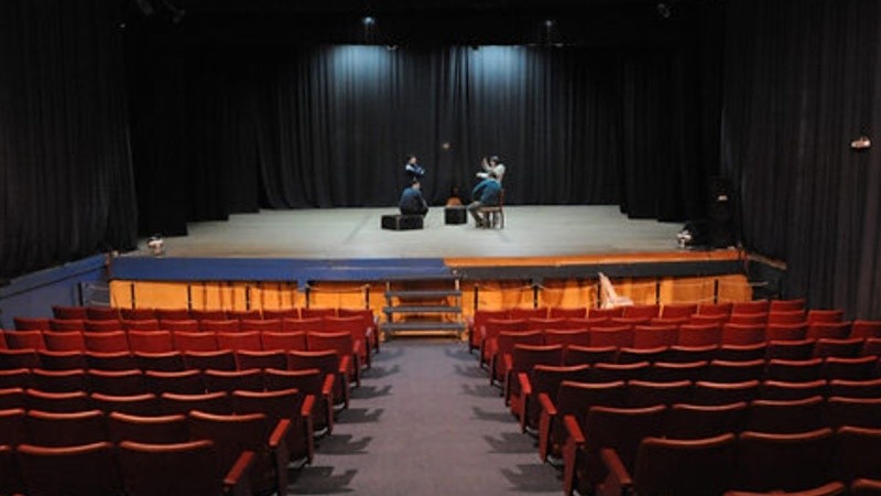 &nbsp;La conocida Sala Saulo Benavente, ubicada en Alem 3086, Rosario.