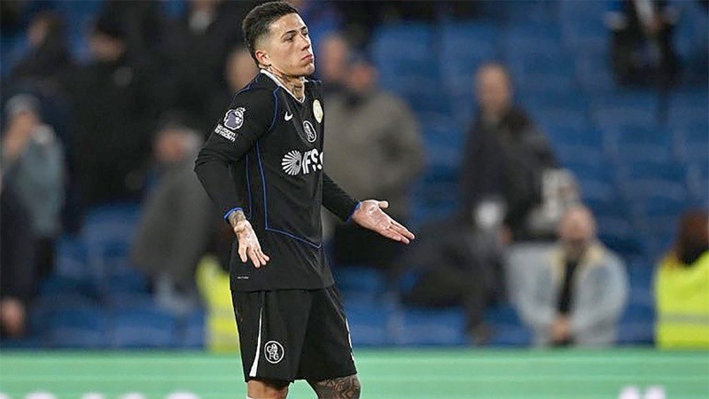 El equipo de Enzo Fernández cayó hasta la séptima plaza (EFE).
