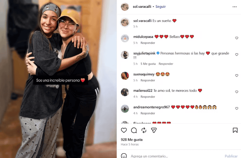 &nbsp;El posteo de la joven con María Becerra.