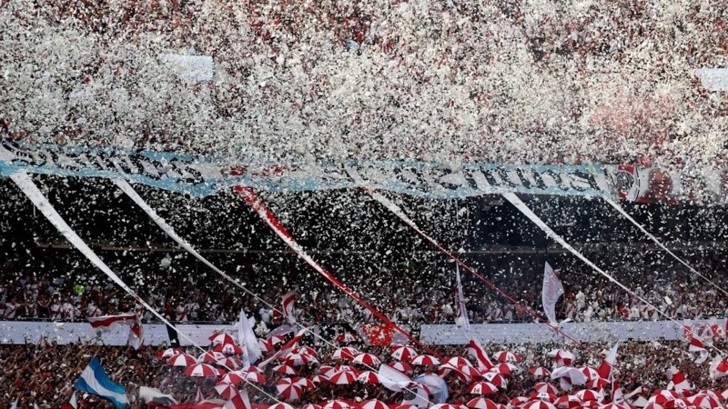 La medida se tomó después de un principio de incendio durante el clásico entre River y Boca Juniors, en el Monumental.