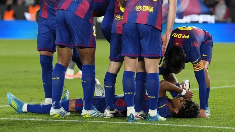 Lamine Yamal es la principal figura del Barcelona y la selección española. (EFE)