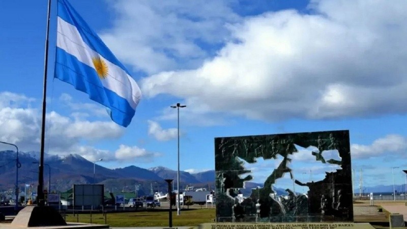 El Gobierno le respondió al Reino Unido y pidió 