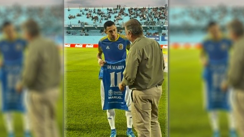 Fideo y el presidente de Estudiantes.