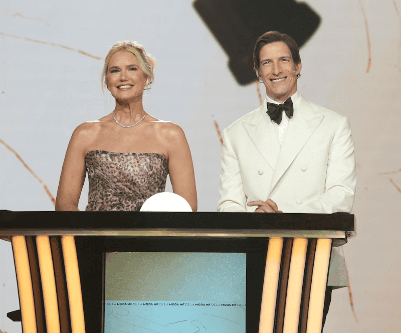 &nbsp;Valeria Mazza e Iván de Pineda fueron los conductores de la noche. Foto Infobae 