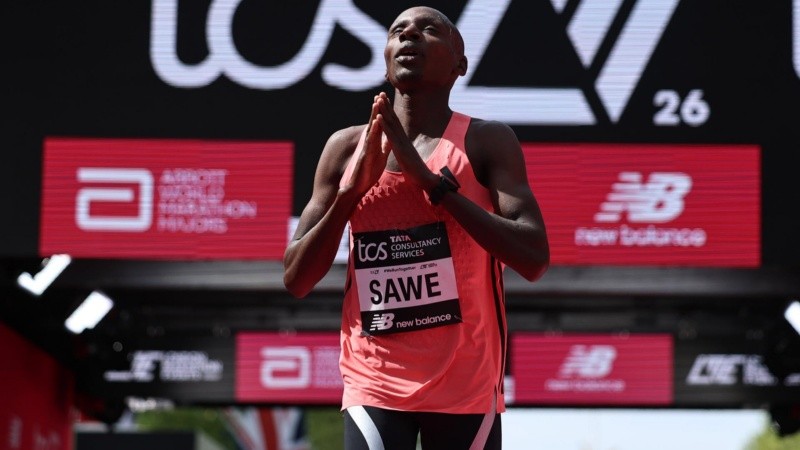 Sabastian Sawe, el keniata de 31 años que rompió el récord en