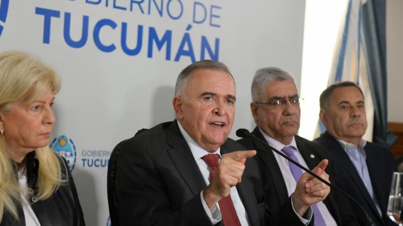 El gobernador Jaldo expresó duras críticas a la reforma electoral que impulsa Milei.