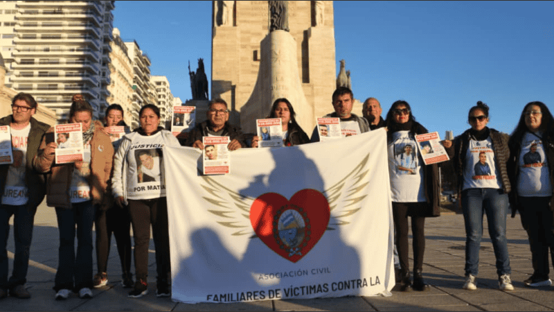 Fue una iniciativa organizada junto a la Asociación Civil Familiares de Víctimas contra la Inseguridad de Rosario.