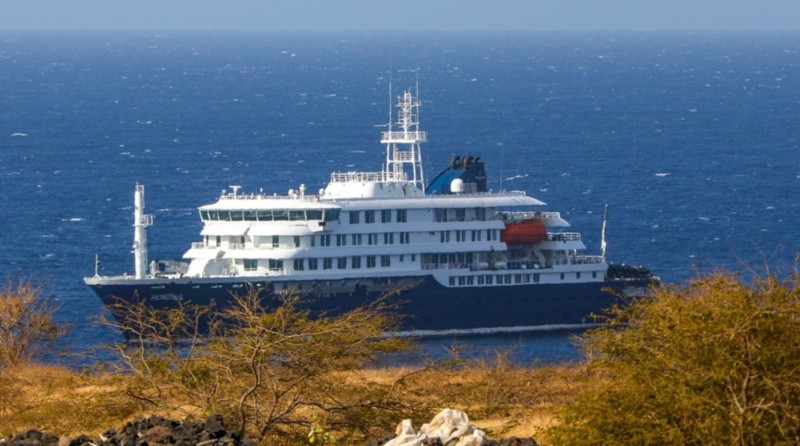&nbsp;La empresa que opera el MV Hondius está contemplando la posibilidad de un desembarco en Las Palmas de Gran Canaria o en Tenerife.
