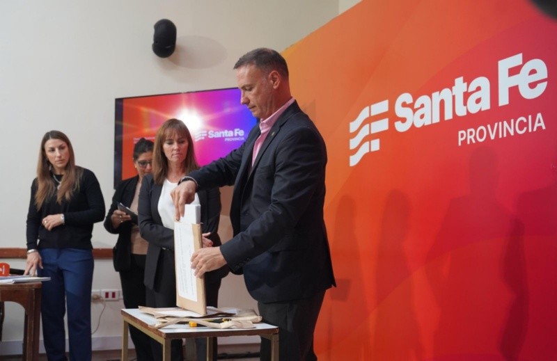 Lisandro Enrico encabezó la apertura de sobres&nbsp;