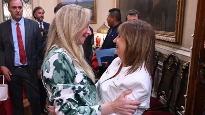Karina Milei y Patricia Bullrich.