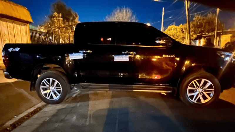 Durante el procedimiento secuestraron también una camioneta.