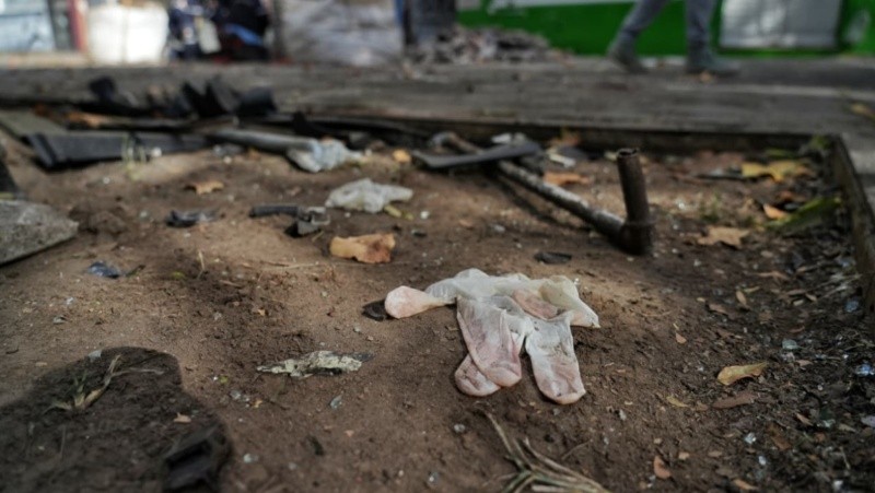 &nbsp; Producto del violento siniestro, los vecinos sufrieron importantes daños estructurales en sus domicilios (Alan Monzón)